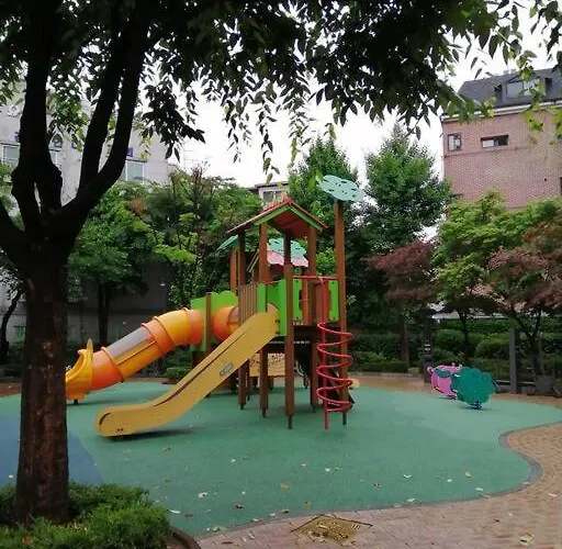 Villa Hongdae Luxury: Family-friendly Private House With Open Balcony *