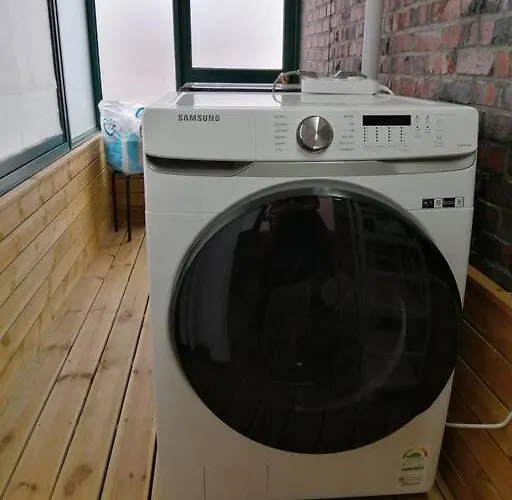 Villa Hongdae Luxury: Family-friendly Private House With Open Balcony